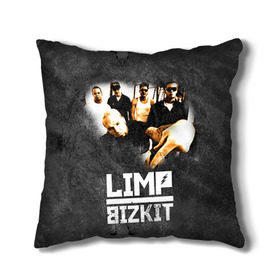 Подушка 3D с принтом Limp Bizkit в Рязани, наволочка – 100% полиэстер, наполнитель – холлофайбер (легкий наполнитель, не вызывает аллергию). | состоит из подушки и наволочки. Наволочка на молнии, легко снимается для стирки | bizkit | cobra | gold | limp | limp bizkit | бизкит | голд | кобра | лимп | лимп бизкит | лимпбизкит | рок