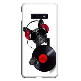 Чехол для Samsung S10E с принтом собака-меломан в Рязани, Силикон | Область печати: задняя сторона чехла, без боковых панелей | Тематика изображения на принте: бульдог | красный | музыка | наушники | очки | пластинка | собака | черный
